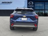 Used 2024 Chevrolet Trax LT w/ Sunroof Package image 4
