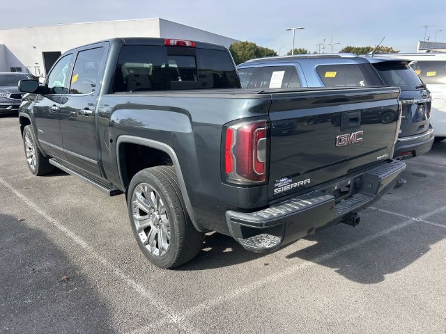 Used 2017 GMC Sierra 1500 Denali w/ Denali Ultimate Package AWD/4WD image 8