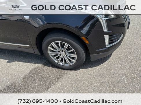Used 2017 Cadillac XT5 Luxury w/ Driver Awareness Package AWD/4WD image 6