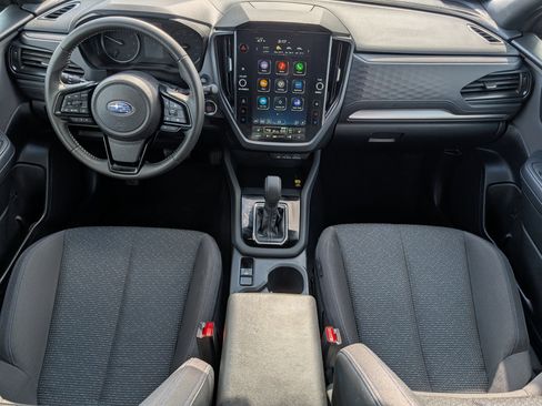 Used 2025 Subaru Forester Premium image 10