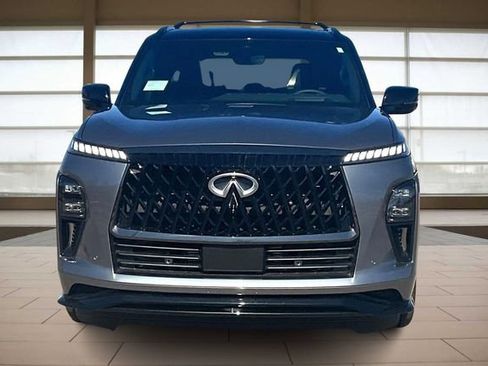 New 2026 INFINITI QX80 4WD image 3