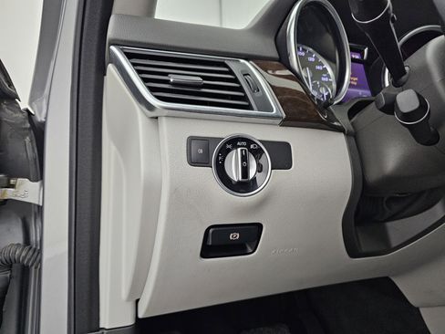 Used 2015 Mercedes-Benz ML 350 4MATIC image 8