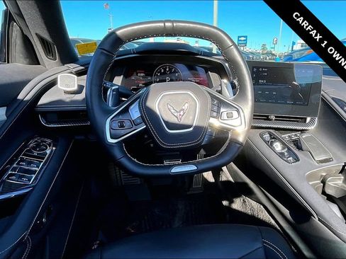 Used 2025 Chevrolet Corvette Z06 image 8