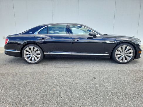 Used 2021 Bentley Flying Spur V8 AWD/4WD image 5