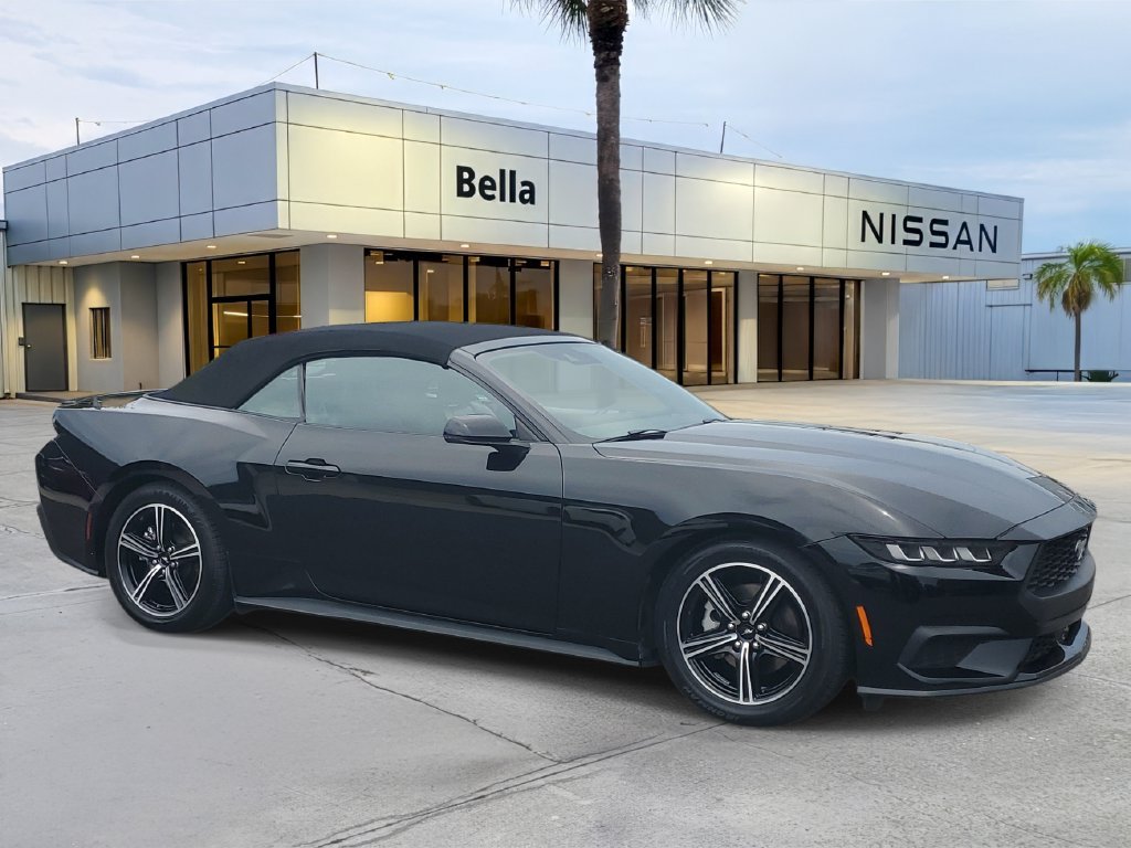 Used 2024 Ford Mustang Premium RWD image 7