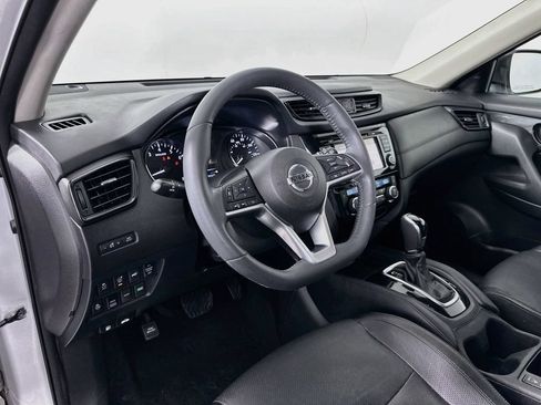 Used 2017 Nissan Rogue SL w/ SL Premium Package AWD/4WD image 9