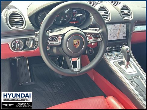 Used 2025 Porsche 718 Cayman GTS RWD image 18