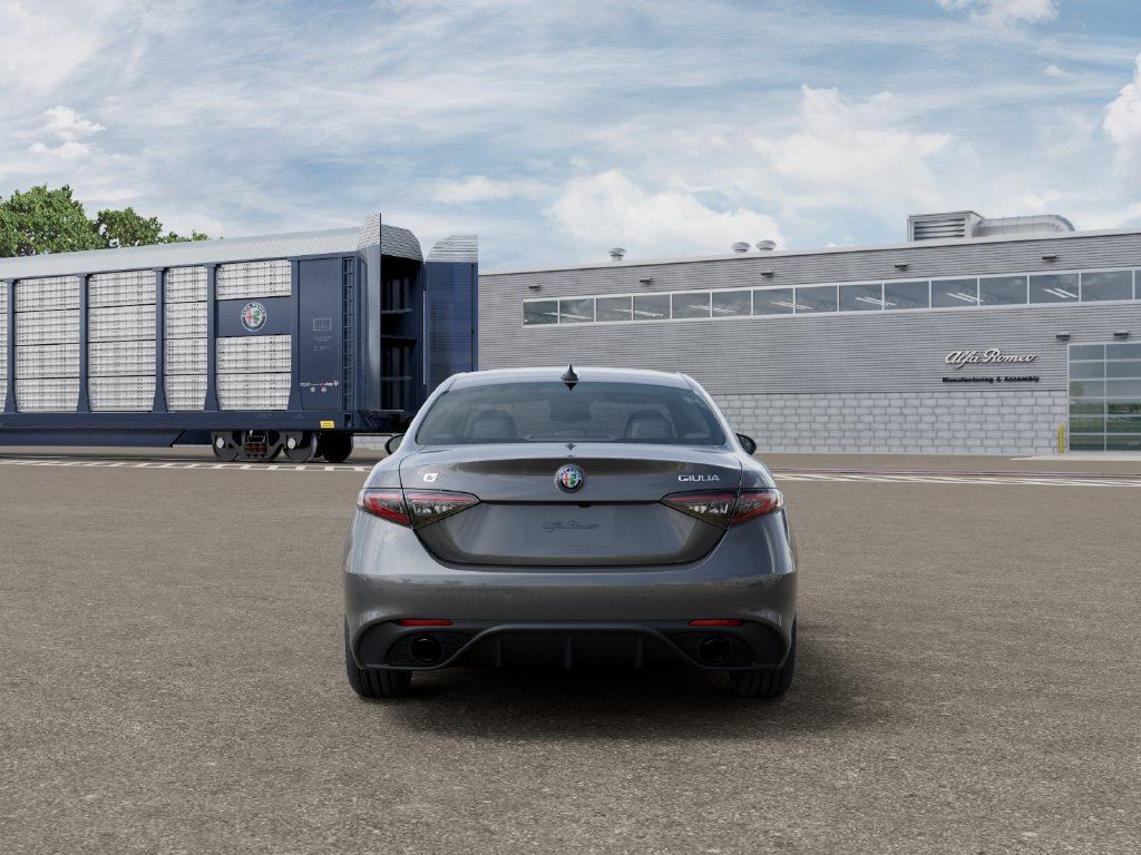 New 2026 Alfa Romeo Giulia RWD image 7