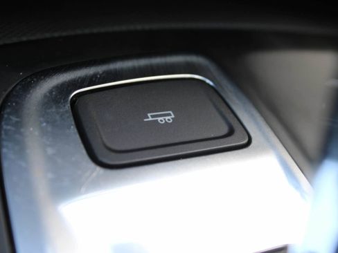 Used 2019 Chevrolet Equinox LT FWD image 35