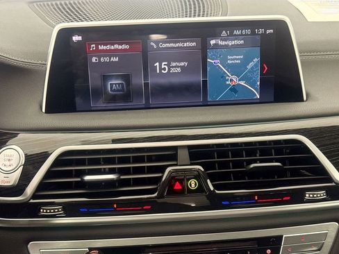 Used 2019 BMW 750i 750i image 15