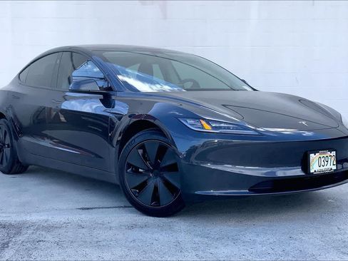 Used 2025 Tesla Model 3 Long Range RWD image 20