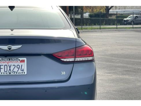 Used 2015 Hyundai Genesis 3.8 w/ Option Group 03 image 16