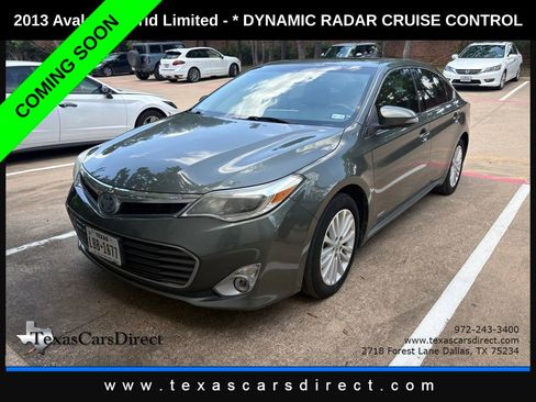 Used 2013 Toyota Avalon Limited w/ Technology Pkg FWD image 1