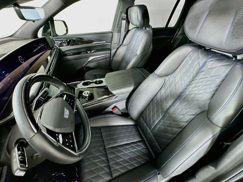 Used 2026 Cadillac Escalade IQ Sport 1 AWD/4WD image 18
