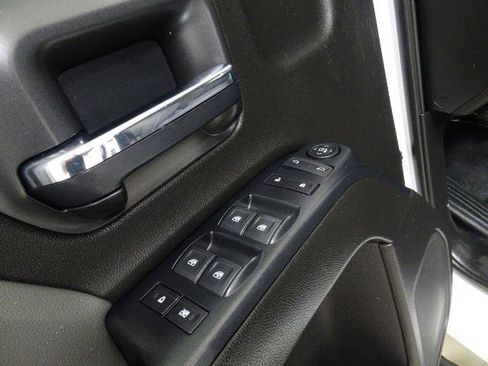 Used 2019 Chevrolet Silverado 2500 4x4 Double Cab image 18