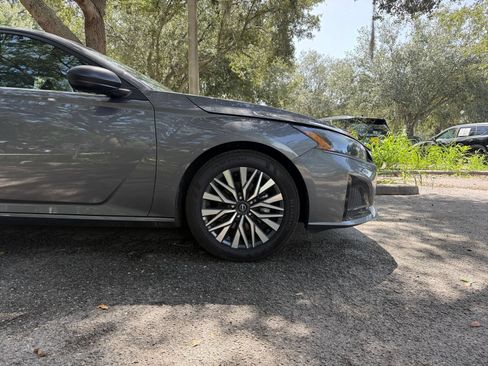 Used 2026 Nissan Altima 2.5 SV FWD image 4