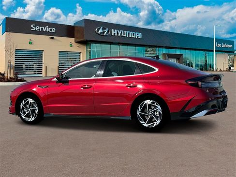 New 2025 Hyundai Sonata SEL image 4