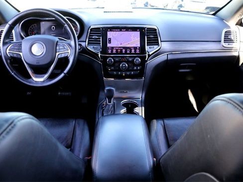 Used 2020 Jeep Grand Cherokee Limited w/ Luxury Group II image 26