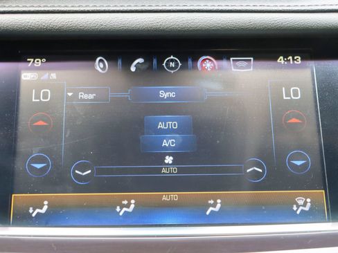 Used 2019 Cadillac XT5 Premium Luxury w/ Driver Assist Package FWD image 36