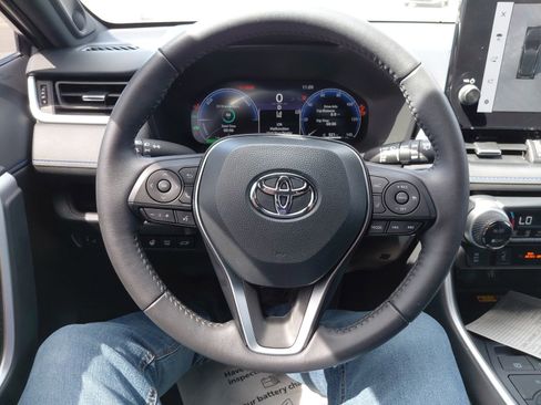 Used 2024 Toyota RAV4 XSE w/ Advanced Technology Package AWD/4WD image 35