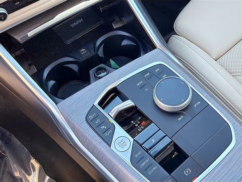 New 2026 BMW 330i Sedan image 28