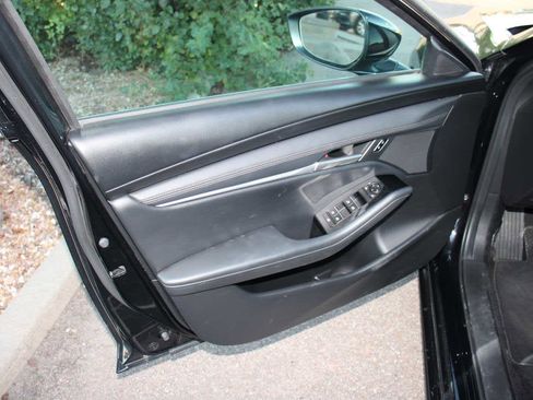 Used 2025 MAZDA MAZDA3 s Sport image 12