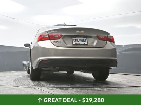 Used 2025 Chevrolet Malibu LT image 57