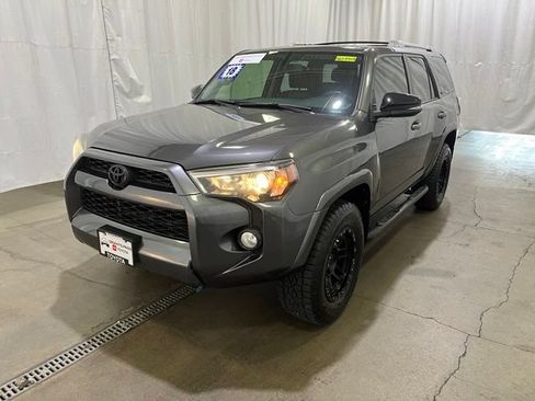 Certified 2018 Toyota 4Runner SR5 Premium AWD/4WD image 8