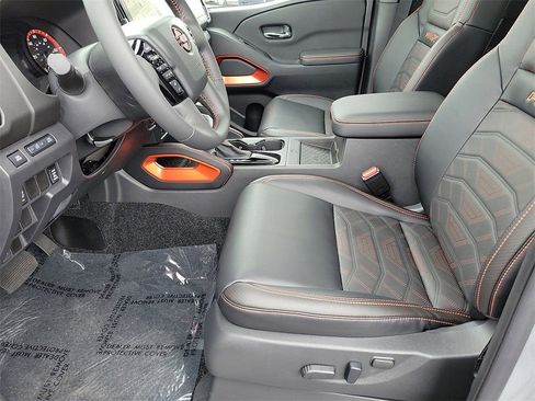 New 2025 Nissan Frontier Pro-X w/ Pro Premium Package RWD image 12