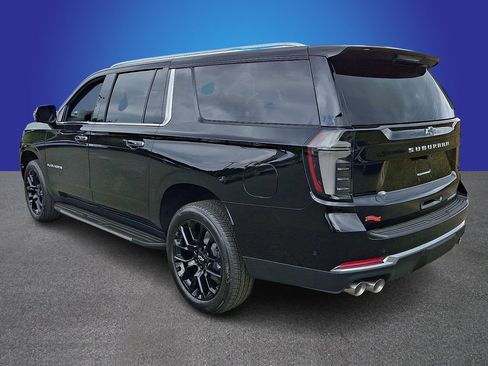 New 2026 Chevrolet Suburban Premier AWD/4WD image 4