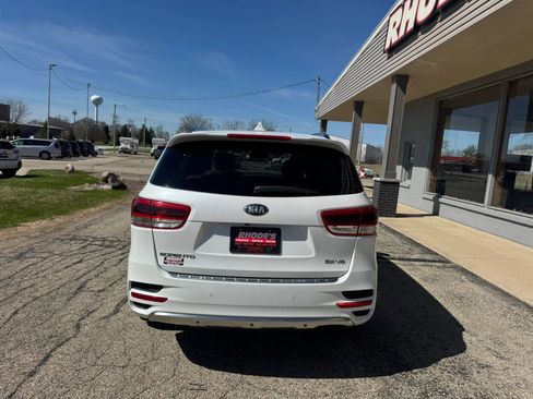 Used 2016 Kia Sorento SX AWD/4WD image 4