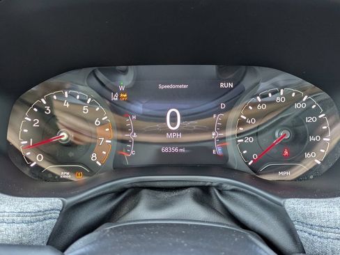 Used 2023 Jeep Compass Latitude w/ Convenience Group AWD/4WD image 27