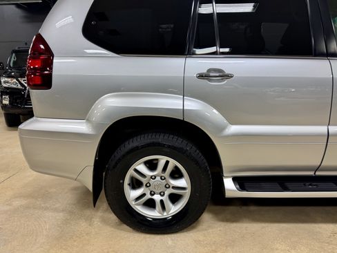 Used 2008 Lexus GX 470 AWD/4WD image 16