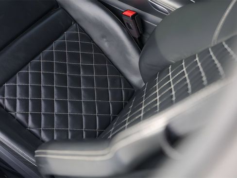 Used 2018 Audi R8 V10 plus image 16