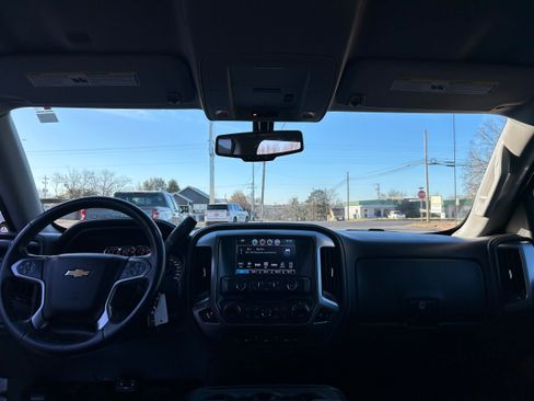 Used 2018 Chevrolet Silverado 1500 LTZ w/ Texas Edition image 26