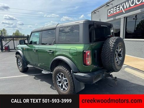 Used 2024 Ford Bronco Badlands image 3