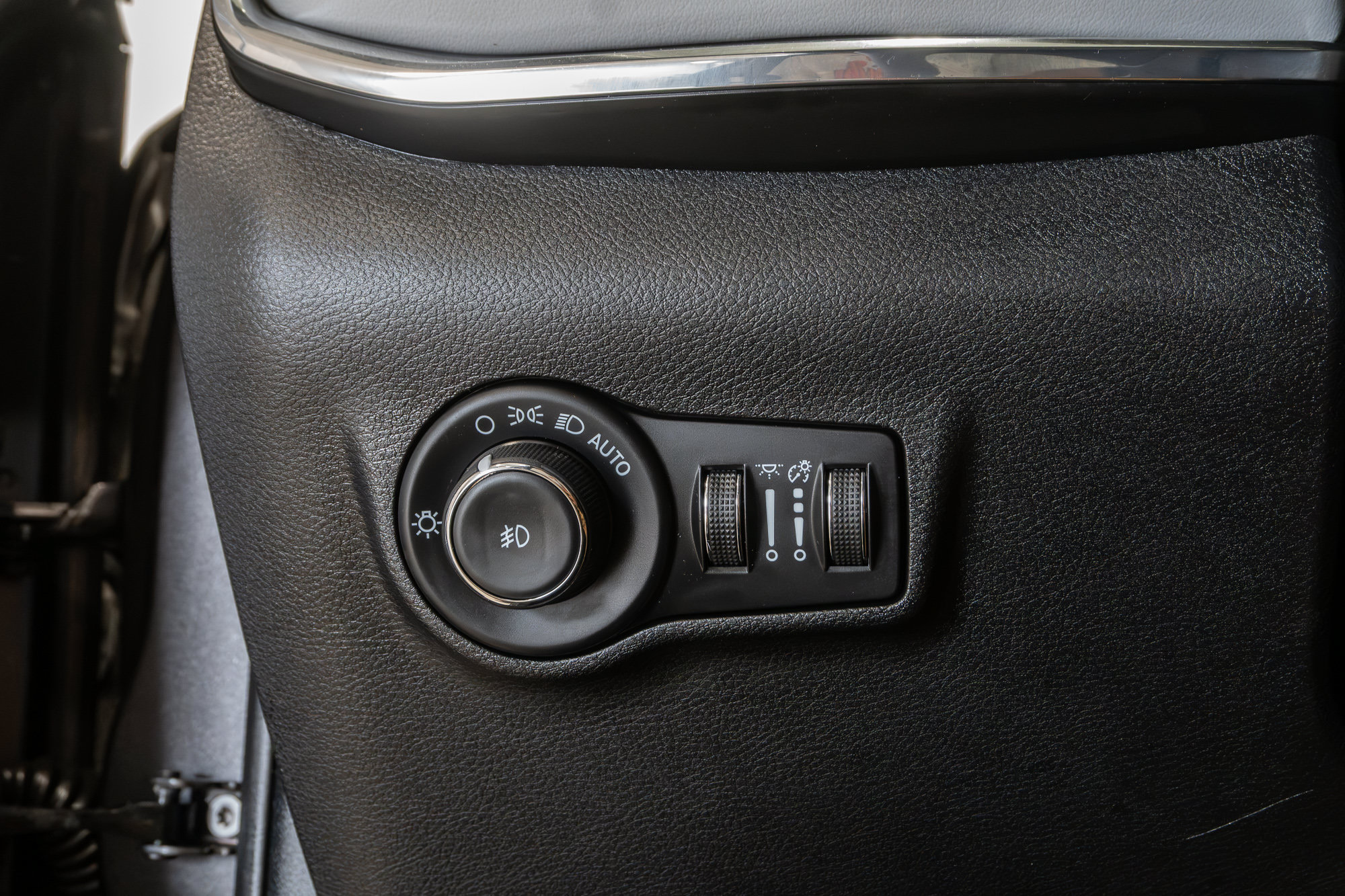 Certified 2023 Jeep Compass Limited AWD/4WD image 13