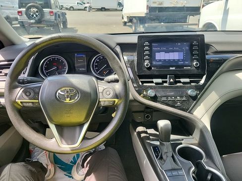 Used 2023 Toyota Camry LE image 4