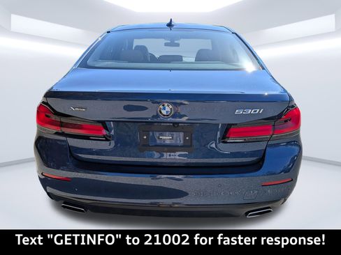 Used 2023 BMW 530i xDrive w/ Convenience Package image 5