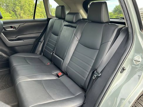 Used 2023 Toyota RAV4 XLE Premium FWD image 14