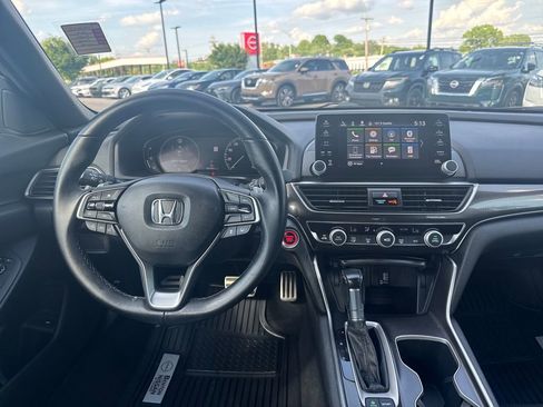 Used 2019 Honda Accord Sport image 22