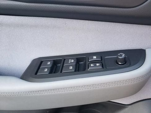 Used 2018 Subaru Legacy 2.5i AWD/4WD image 18