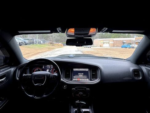 Used 2019 Dodge Charger Scat Pack image 14