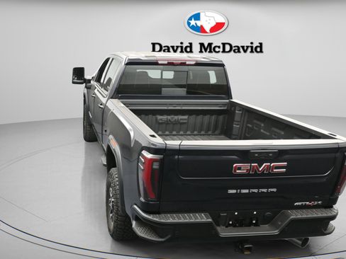 Used 2025 GMC Sierra 2500 AT4X image 15
