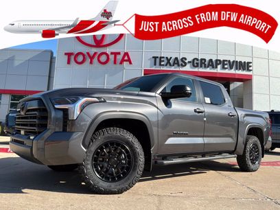 New 2026 Toyota Tundra SR5 w/ SR5 Premium Package