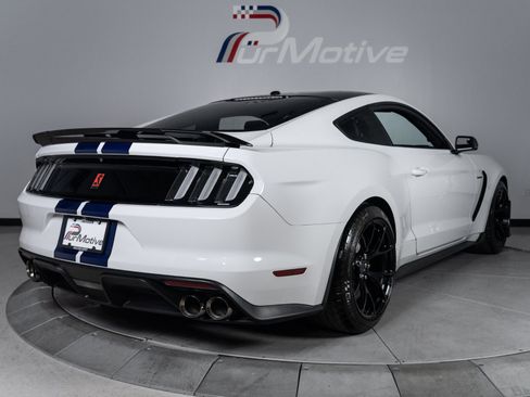 Used 2016 Ford Mustang Shelby GT350 w/ Technology Package RWD image 21