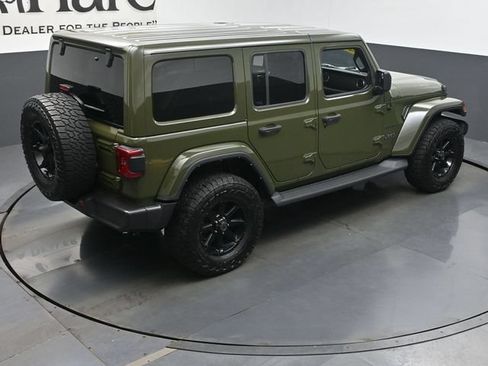 Used 2021 Jeep Wrangler Unlimited Sahara w/ Uconnect 4C Nav & Sound Group AWD/4WD image 40