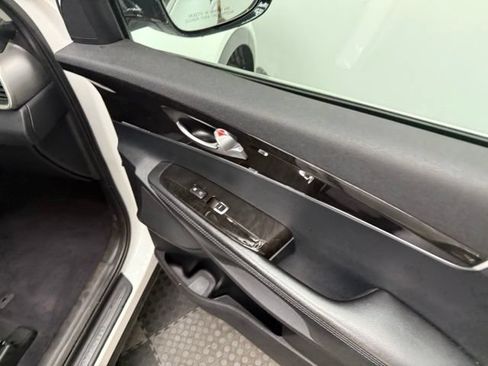 Used 2016 Kia Sorento FWD w/ LX Convenience Package image 37