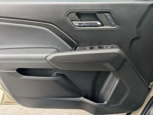 Used 2024 GMC Canyon Elevation w/ Convenience Package image 23