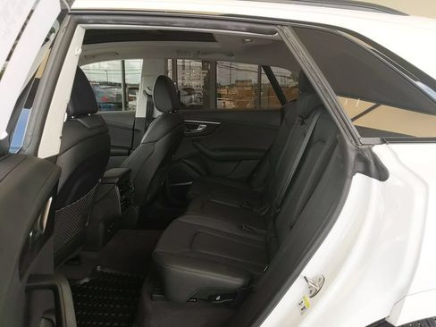 Used 2023 Audi Q8 Prestige AWD/4WD image 16